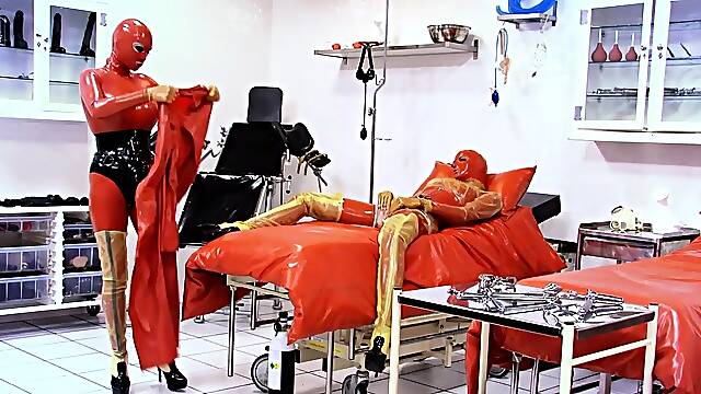 Fist fetish lesbians lick and fist box and cant get enough