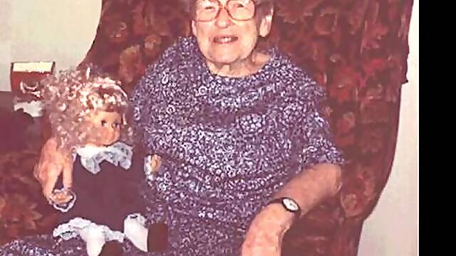 Mamie Pervers, Solo Gros Seins Salope, Mylust Fait Maison