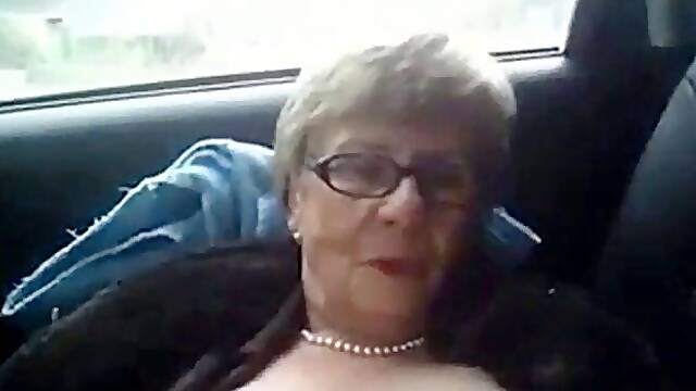 74-Year-Old Giseles Sweet BBW Pussy on Webcam