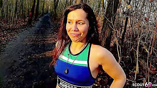 Fetiche Public, En Jogging, Sexe Rapide Public, Baise Rapide Avec Inconnu