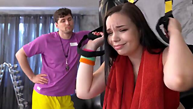 Big Tits Babe Gives Fat Cumshot