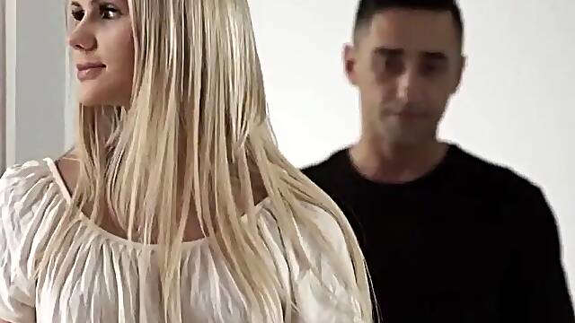 Gorgeous beauty rails boner