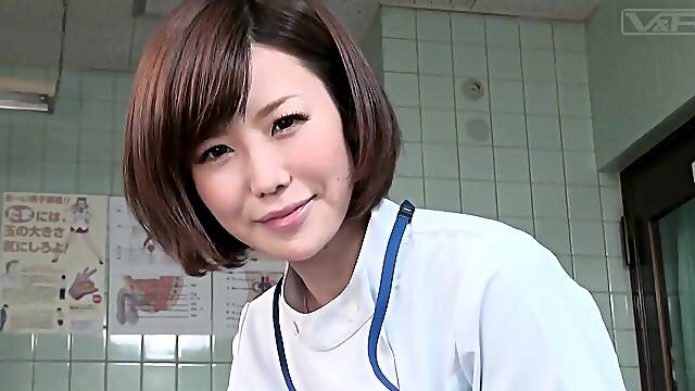 Subtitled CFNM Japanese female doctor gives patient handjob