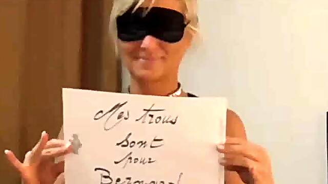 Valerie une jolie salope libertine en gang bang