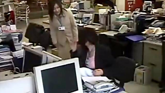 Japonais Caché, Lesbiennes Françaises Au Bureau