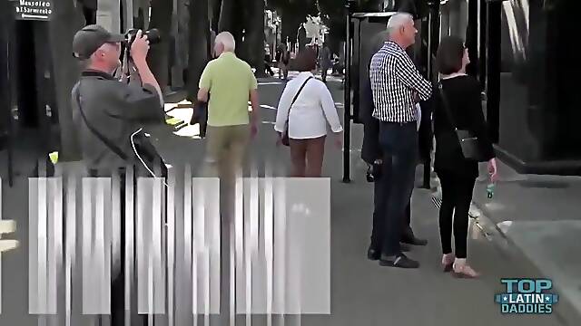 Papa Sans Capote, Enculer Mamie