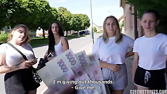 Professeur D École, Enseignante Tchèque, Professeur De Gym