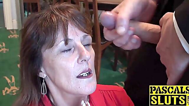Mature Divorcée