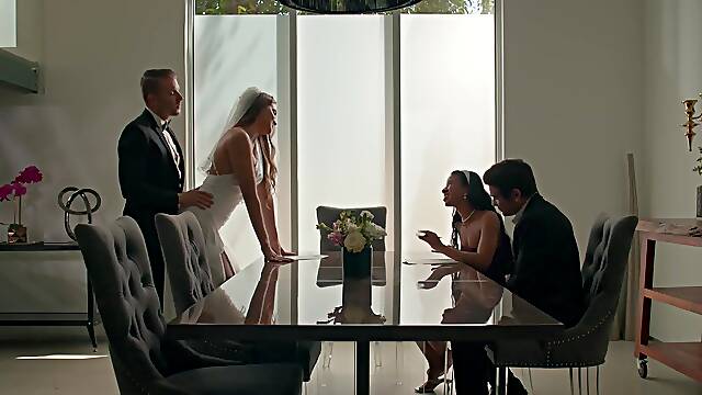 Échange De Femmes Vidéos
