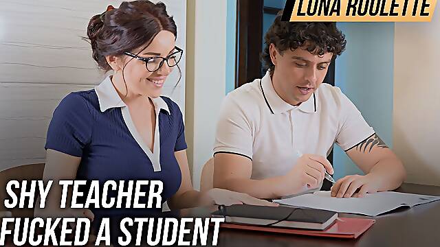 Timide Enseignante, Chatte Roulette