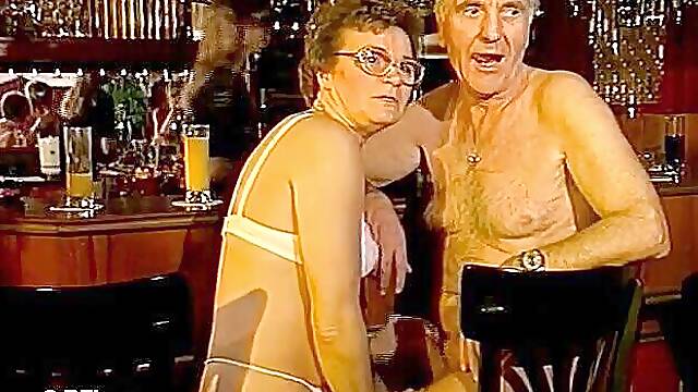 Cul Mature Poilue