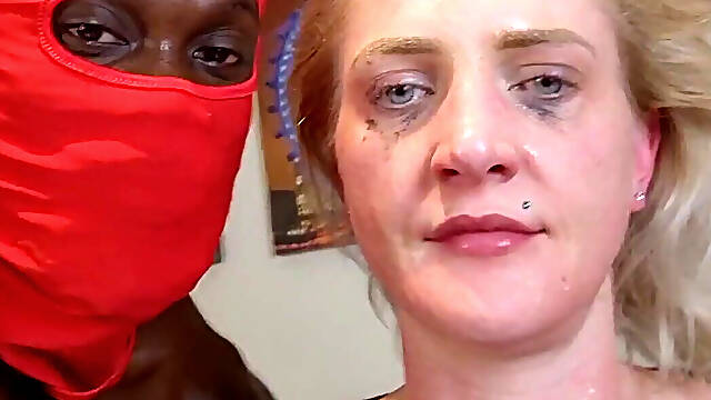 Want to See How I Made My Mascara Run?